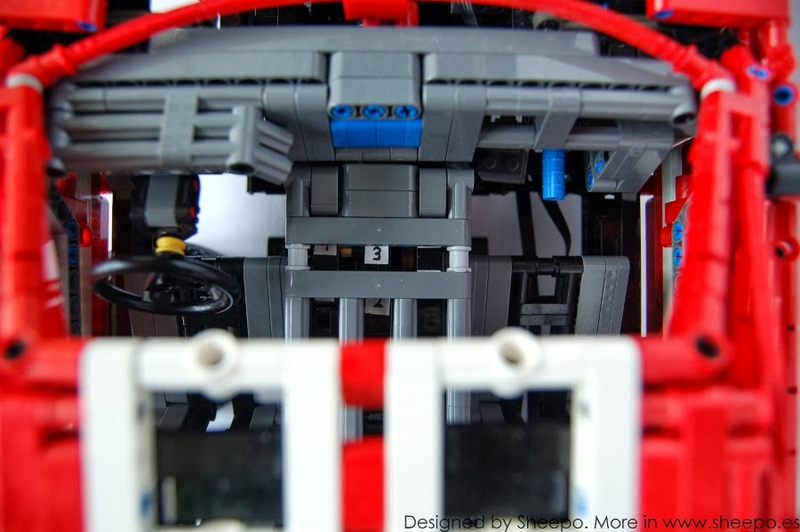 Illustration for article titled This Amazing Lego Shelby Mustang Is More Advanced Than Some Real Cars